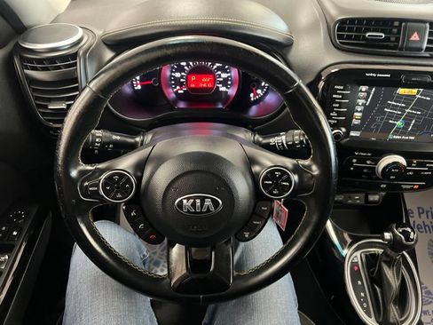 Used 2016 Kia Soul + w/ Audio Package FWD image 24