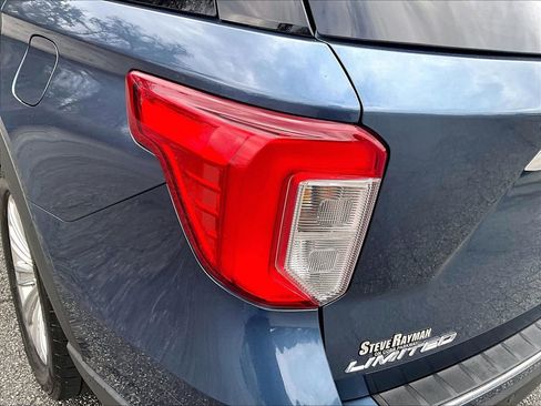 Used 2020 Ford Explorer Limited image 23