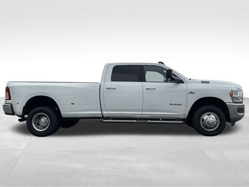 Used 2021 RAM 3500 Big Horn image 28