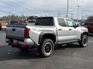 New 2025 Toyota Tacoma TRD Off-Road AWD/4WD video 3
