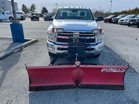 Used 2015 RAM 3500 SLT w/ Popular Equipment Group image 9