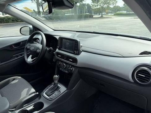 Used 2020 Hyundai Kona SEL Plus FWD image 39