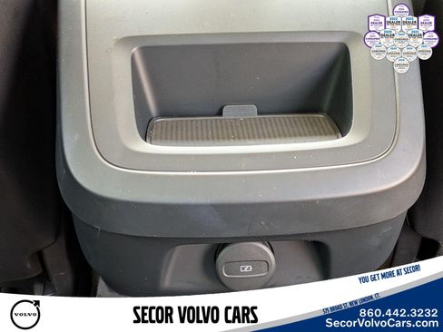 Certified 2023 Volvo S60 B5 Plus AWD/4WD image 17