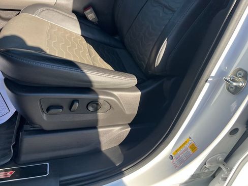 Used 2024 Chevrolet Silverado 1500 ZR2 image 20