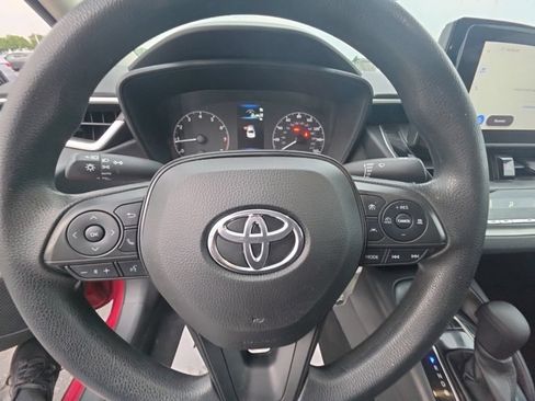 Used 2023 Toyota Corolla LE FWD image 15