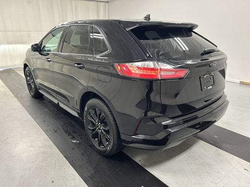 Used 2024 Ford Edge SE w/ Black Appearance Package AWD/4WD image 5