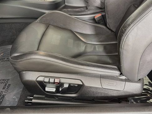 Used 2020 BMW M4 CS w/ Executive Package RWD image 19