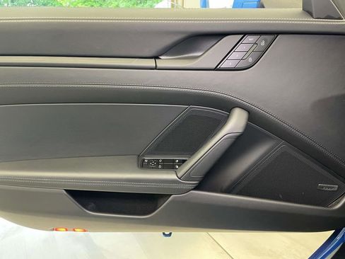 Certified 2026 Porsche 911 Carrera GTS RWD image 32