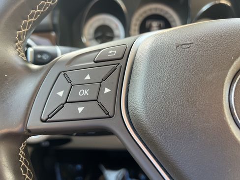 Used 2015 Mercedes-Benz GLK 350 2WD image 19