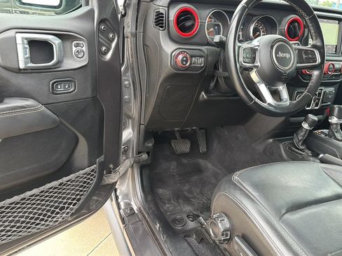 Used 2021 Jeep Gladiator Overland w/ Popular Equipment Package AWD/4WD image 88
