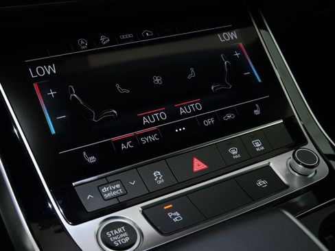 Used 2025 Audi Q7 2.0T Premium AWD/4WD image 14
