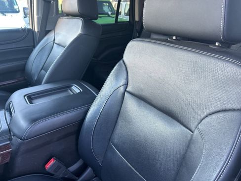 Used 2018 GMC Yukon SLT w/ Open Road Package image 28