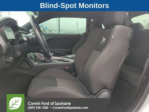 Used 2019 Dodge Challenger R/T Scat Pack w/ Driver Convenience Group image 2