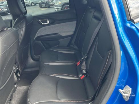 Used 2024 Jeep Compass Latitude AWD/4WD image 22
