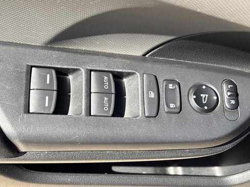 Used 2020 Honda Civic LX image 16