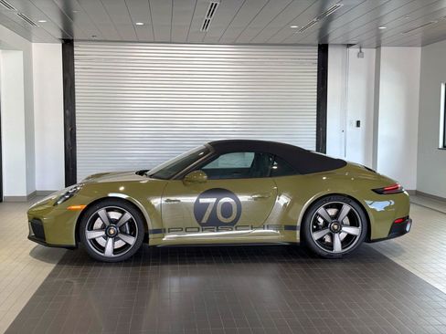 Used 2026 Porsche 911 GTS RWD image 2