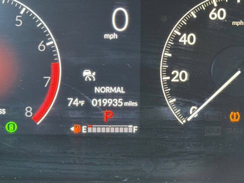 Used 2025 Honda CR-V EX-L image 24