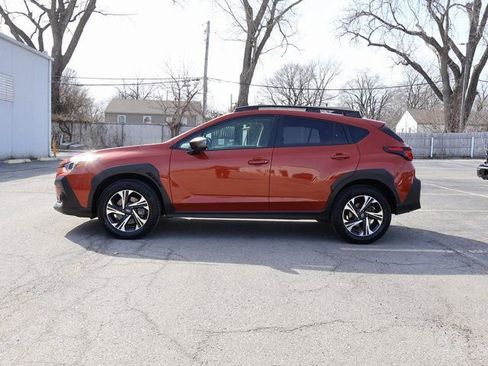 Used 2024 Subaru Crosstrek 2.0i Premium image 5