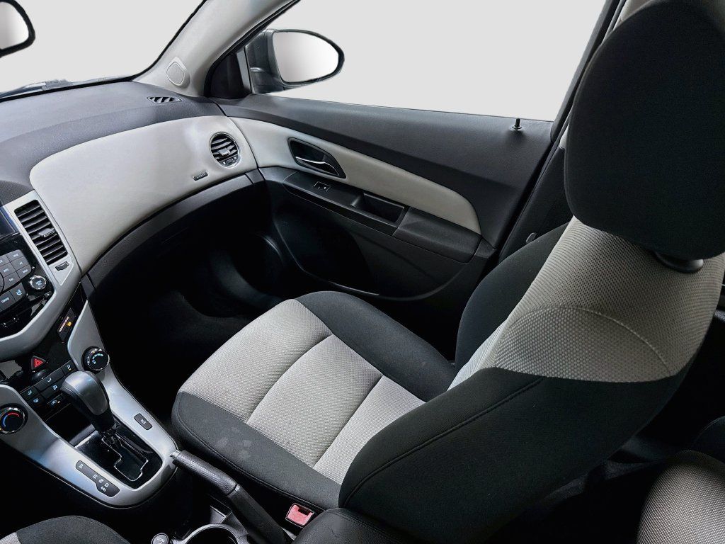 Used 2012 Chevrolet Cruze LS w/ Connectivity Package FWD image 21