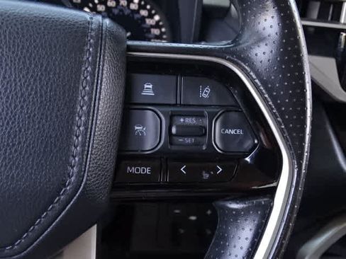 Used 2022 Toyota Tundra SR5 w/ Convenience Package RWD image 37