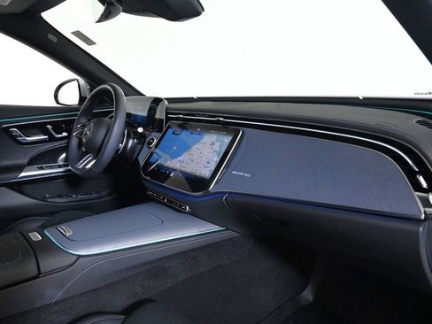 Used 2025 Mercedes-Benz E 53 AMG e 4MATIC Sedan image 15