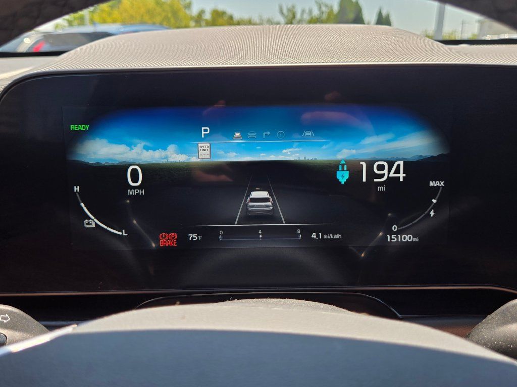 Certified 2024 Kia Niro Wind w/ Wind Preserve Package FWD image 24