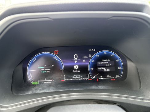 Used 2024 Toyota Grand Highlander AWD Hybrid image 4