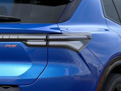 New 2025 Chevrolet Equinox EV RS image 35