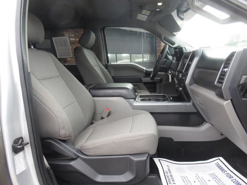 Used 2019 Ford F350 XLT w/ XLT Value Package image 8