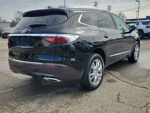 Used 2023 Buick Enclave Essence w/ Experience Buick Package image 4