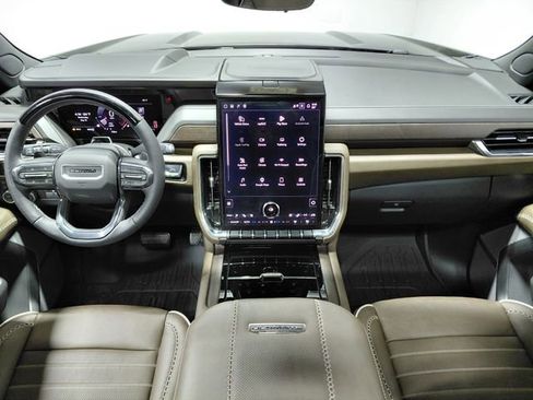 Used 2026 GMC Yukon XL Denali Ultimate w/ LPO, Get Active Package AWD/4WD image 2