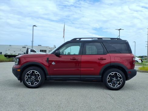 Used 2025 Ford Bronco Sport Outer Banks w/ Outer Banks Tech Package+ AWD/4WD image 7