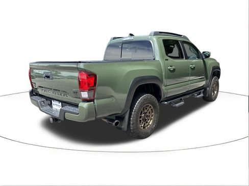 Used 2022 Toyota Tacoma SR5 w/ Trail Edition AWD/4WD image 3
