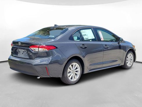 New 2026 Toyota Corolla LE w/ LE Premium Package FWD image 4