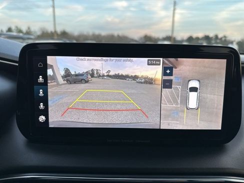 Used 2023 Hyundai Santa Fe SEL w/ Premium Package image 16