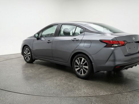 Used 2025 Nissan Versa SV image 6