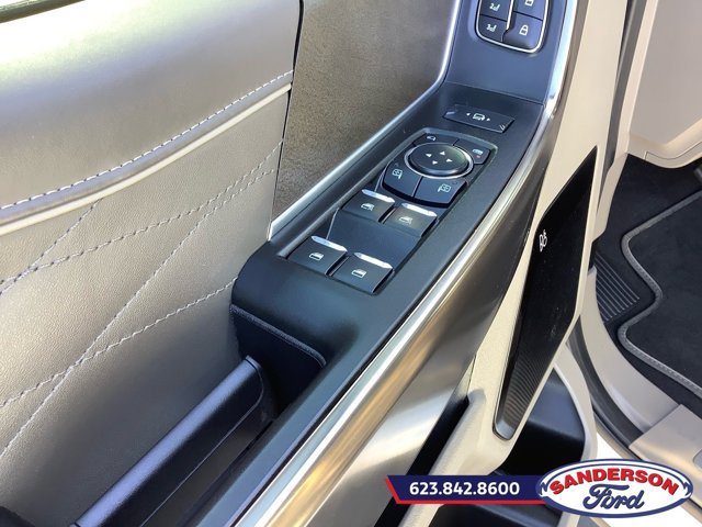 Used 2026 Ford F250 Platinum w/ Platinum Plus Package AWD/4WD image 10