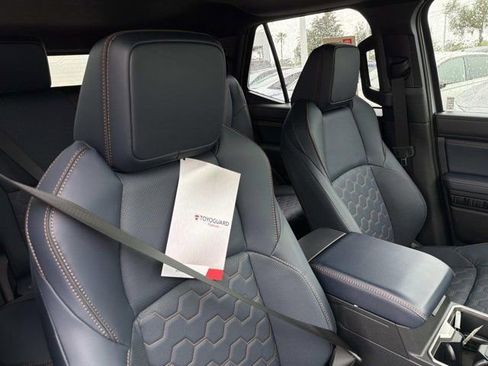 New 2026 Toyota 4Runner 4WD image 17
