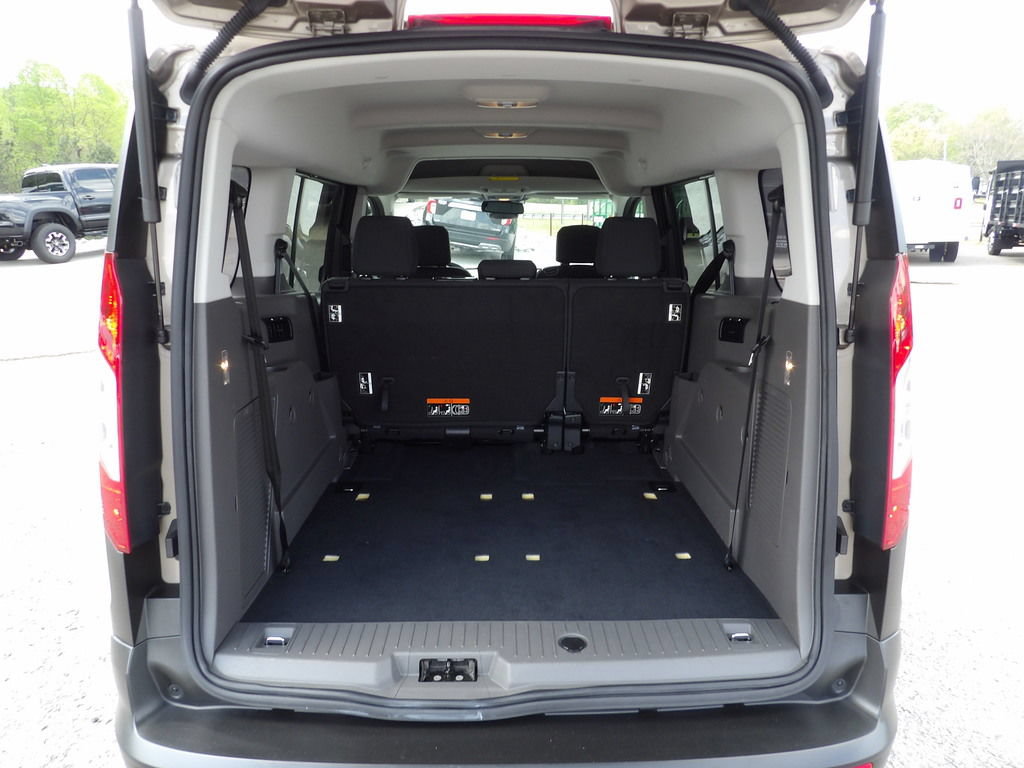 Used 2020 Ford Transit Connect XL FWD image 44