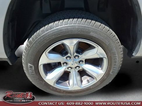 Used 2019 RAM 1500 Limited AWD/4WD image 18