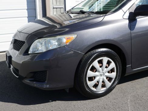 Used 2009 Toyota Corolla SEDAN 4D image 20