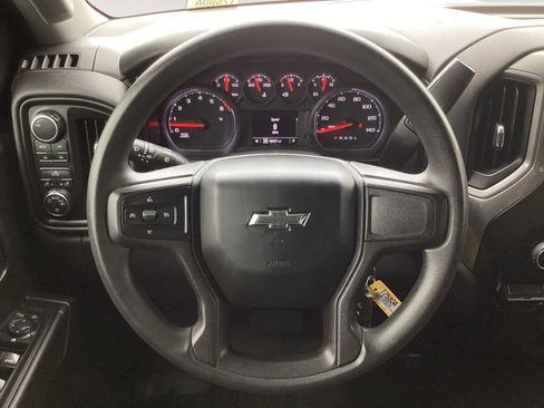 Used 2021 Chevrolet Silverado 1500 Custom Trail Boss AWD/4WD image 18