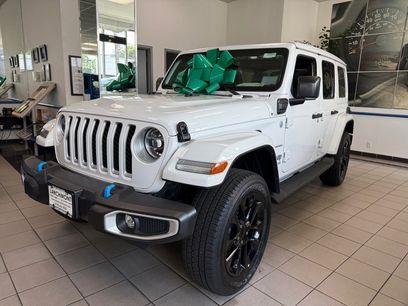 Used 2022 Jeep Wrangler Unlimited Sahara w/ Cold Weather Group