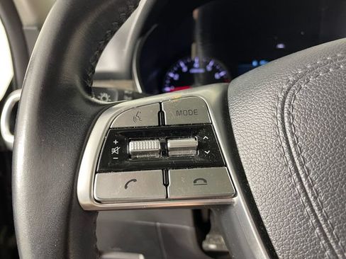 Certified 2022 Kia Telluride EX w/ EX Premium Package FWD image 11