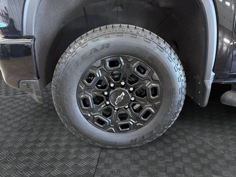 Used 2023 Chevrolet Silverado 2500 LT w/ True North Edition AWD/4WD image 33