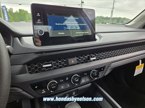 New 2026 Honda Accord SE image 11