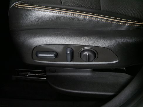 Used 2022 GMC Terrain AT4 w/ Infotainment Package II AWD/4WD image 20
