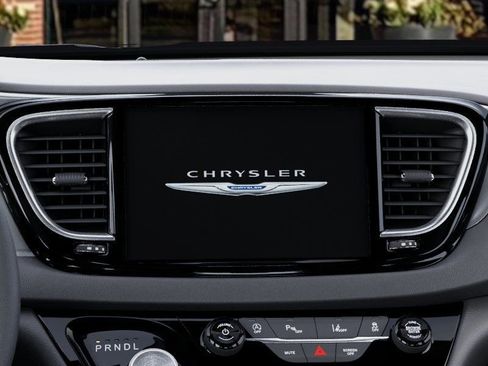 New 2026 Chrysler Voyager LX image 18