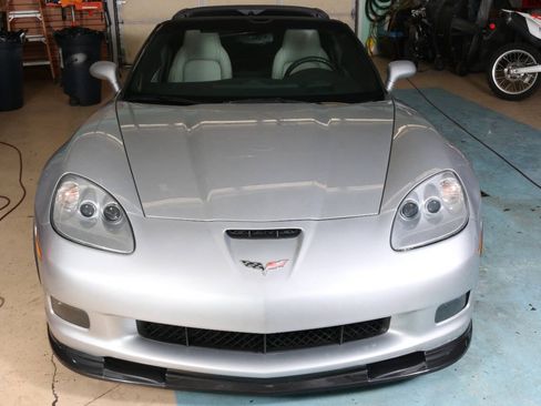 Used 2011 Chevrolet Corvette Grand Sport w/ Preferred Equipment Group RWD image 20