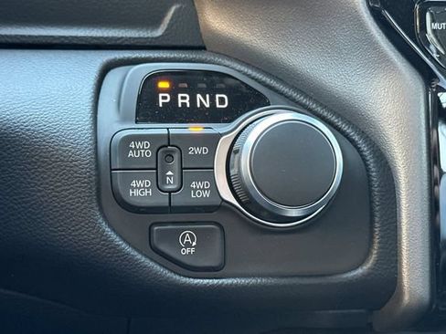 New 2026 RAM 1500 4x4 Crew Cab image 20